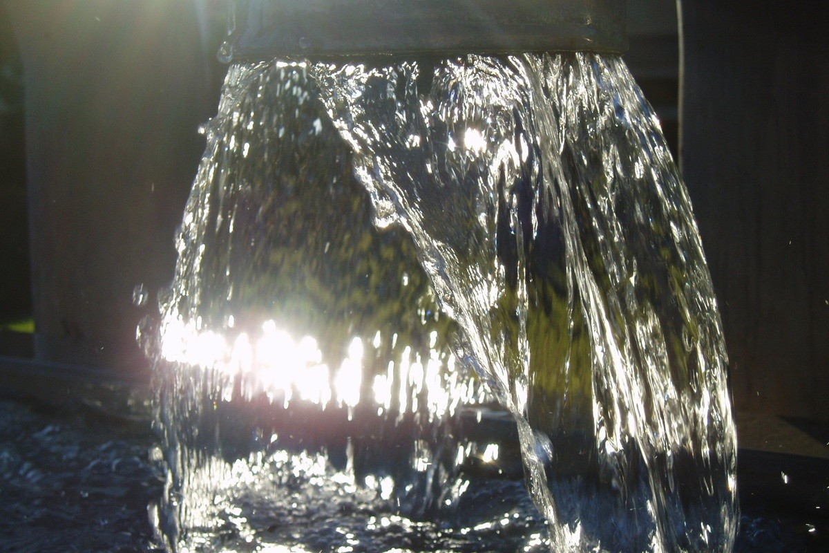 Wasserstrahl Wasserstrahl